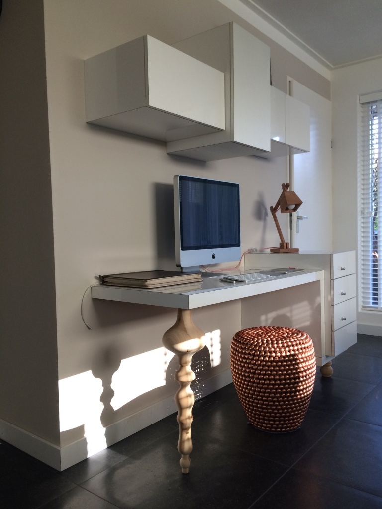 Home > portfolio > meubelen en verlichting > design buro ...