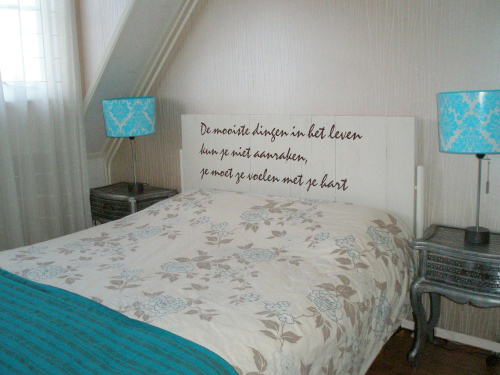bed met tekst